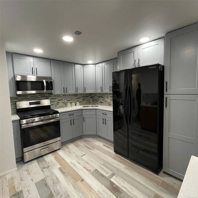 Foto del edificio - 186-35 140th Ave