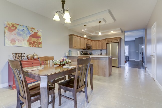 Foto del edificio - 3303 Mackinaw Ln