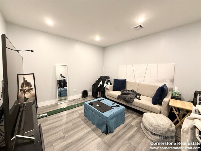 Photo - 55 W Fifth St Apartment