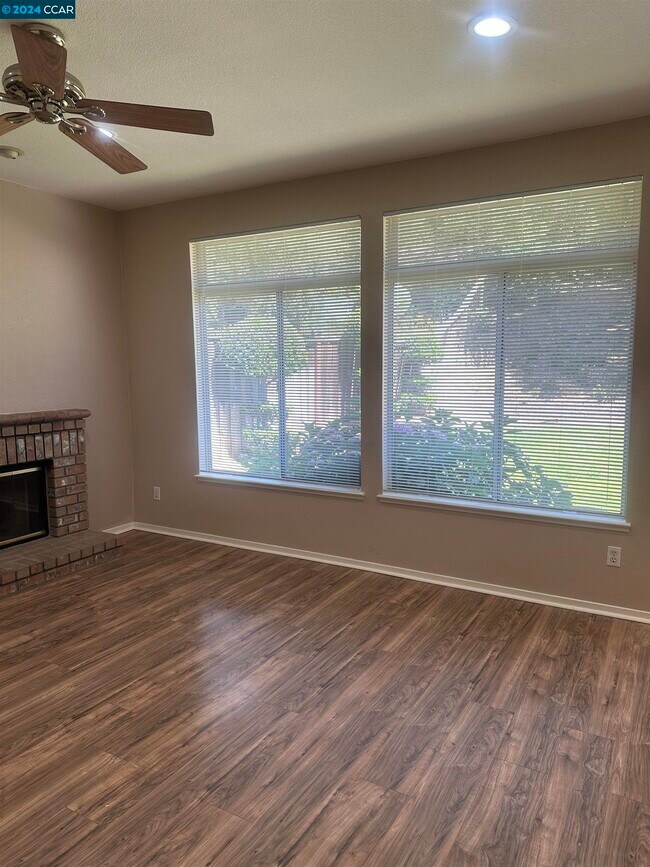 Building Photo - 4821 Wexler Peak Way