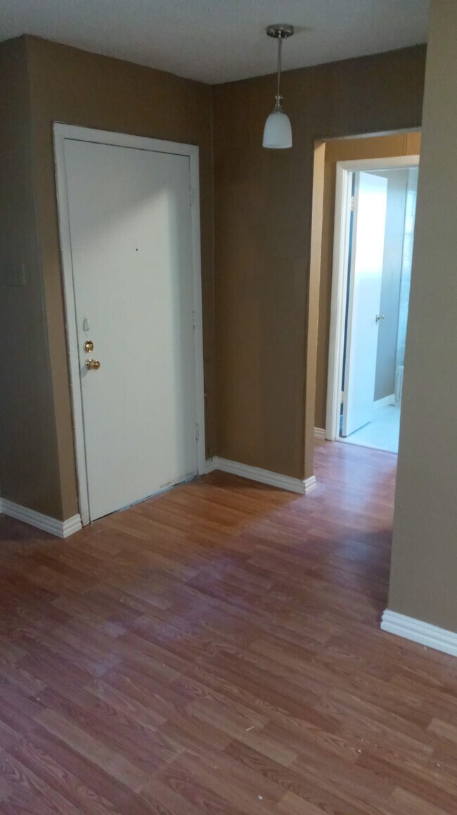 Sala de estar - 7528 Olusta Dr