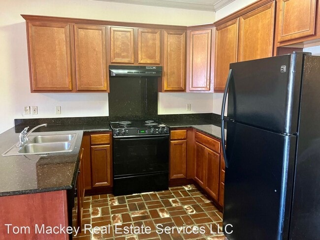 Building Photo - 3 br, 2 bath House - 9158 Pecan Tree Dr.