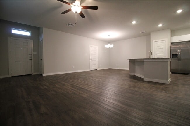Foto del edificio - 25504 Starling Ln