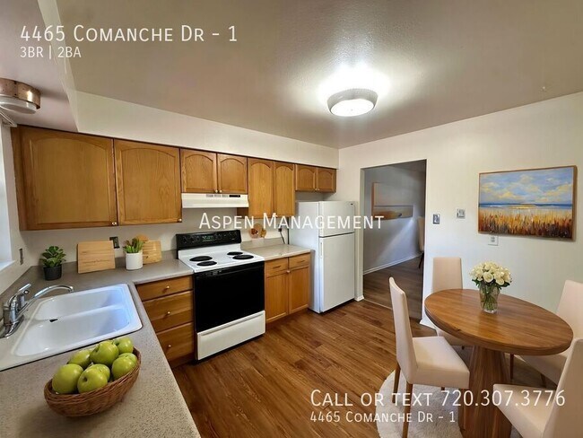 Foto del edificio - 4465 Comanche Dr
