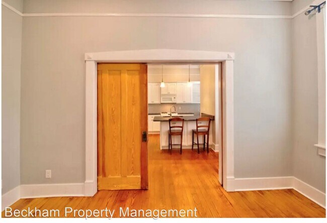 Building Photo - 2 br, 1 bath House - 131-A Broad St