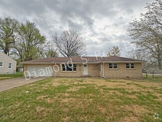 Building Photo - 2356 S McCann Ave