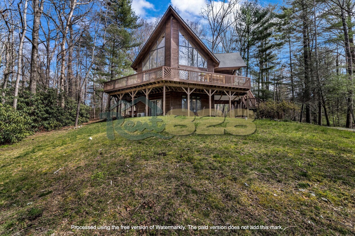 Foto principal - 594 Lake Rugby Dr