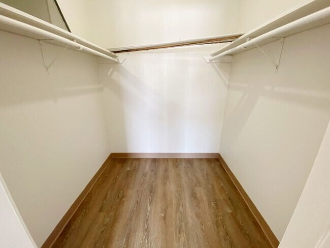 Photo - 3909 Malaspina Cir Apartment