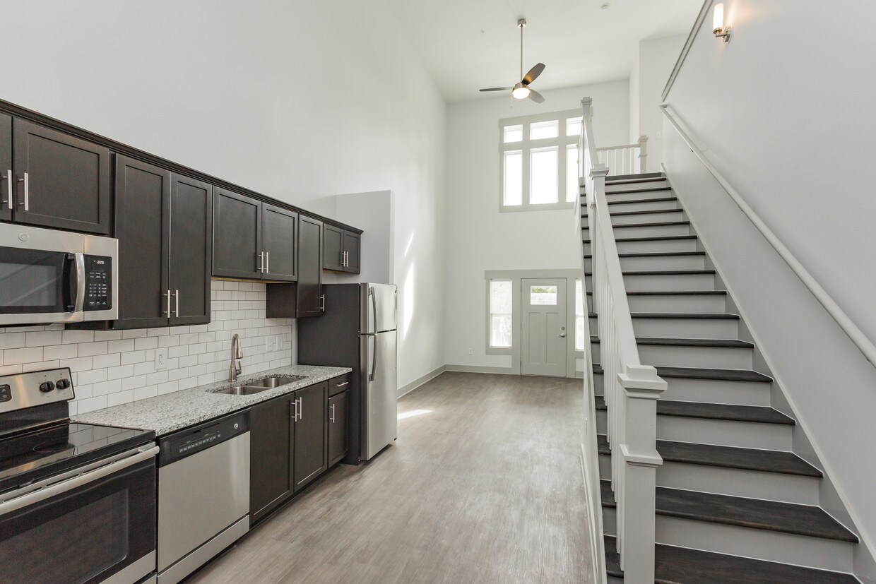 Heritage East Apartments & Townhomes Apartments Nashville, TN