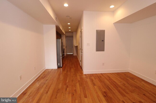 Foto del edificio - 1211 N Franklin St