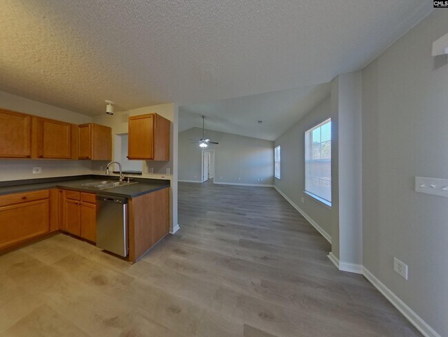 Foto del edificio - 162 Cogburn Rd