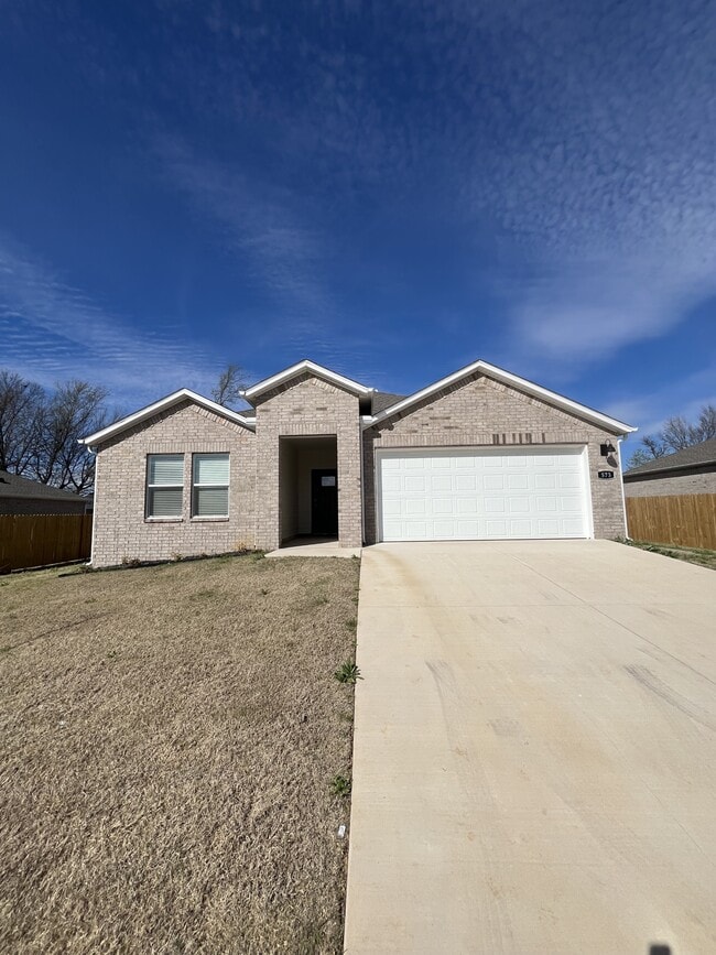 Foto del edificio - 573 Arizona St