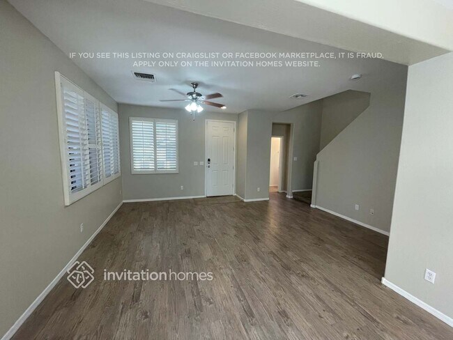 Foto del edificio - 881 E Stottler Dr