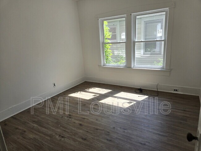 Foto del edificio - 4018 Vermont Ave
