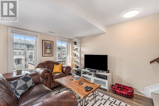 Building Photo - 256-256 Titanium Private