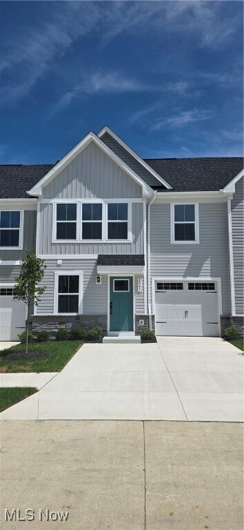 1845 Shank Dr Akron, OH 44313 – photo 2