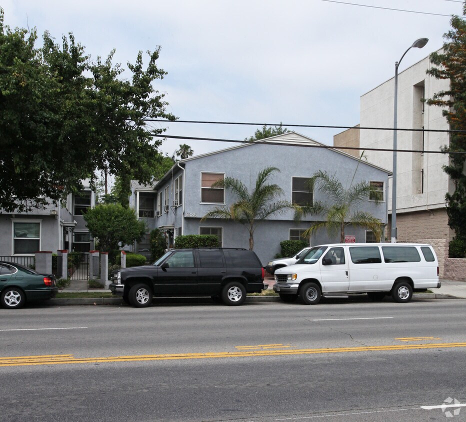 Primary Photo - 5335 Whitsett Ave