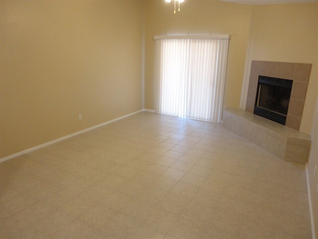 Foto del edificio - 9417 E Yogo Saphire Lane