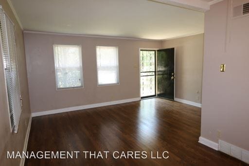 Building Photo - 4900 Quince Rd