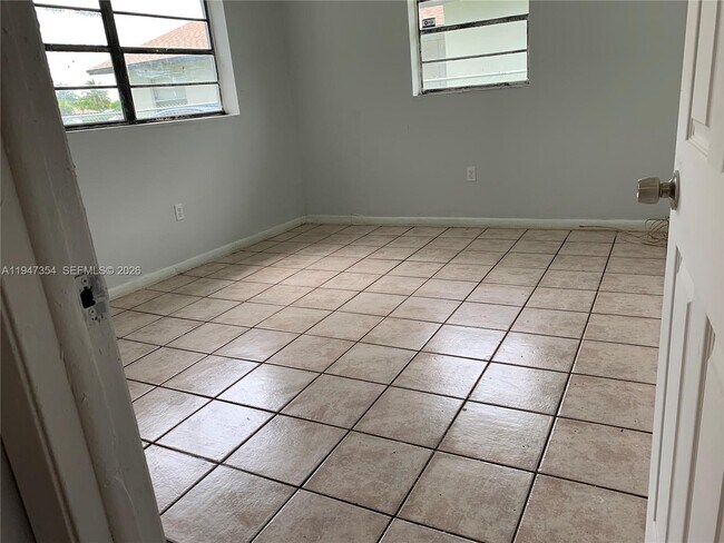 Foto del edificio - 756 NW 5th St