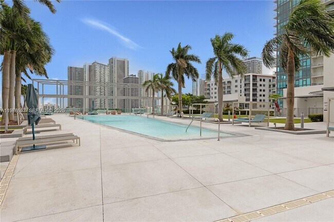 Foto del edificio - 3301 NE 1st Ave