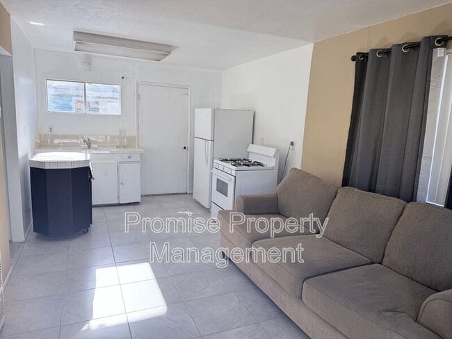 Foto del edificio - 303-307 Myers