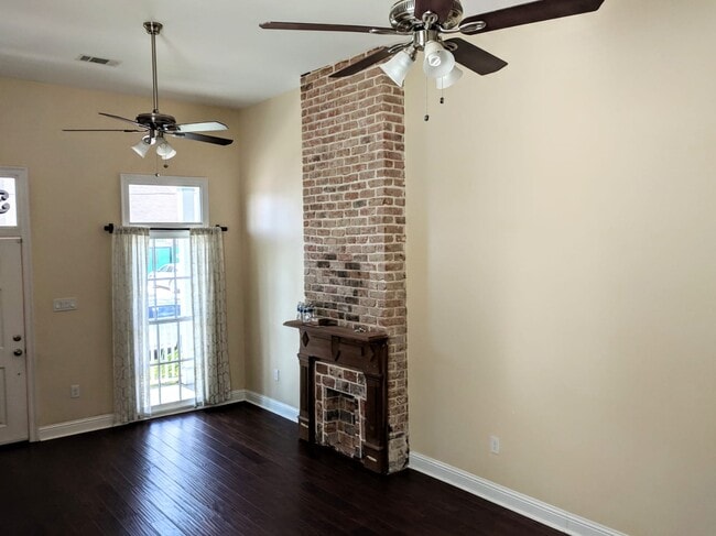 Building Photo - 3522 Baronne St