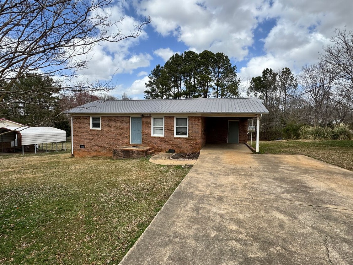 Foto principal - Single Family House in Cleveland County, N...