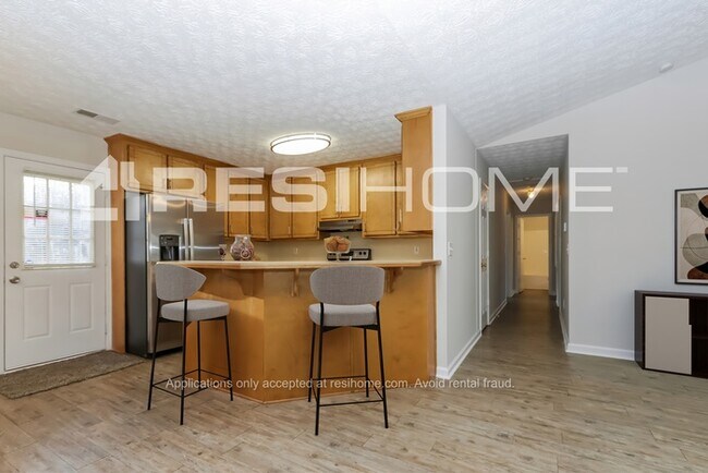 Foto del edificio - 105 Hunters Ridge Dr