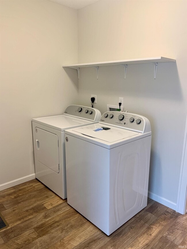 Building Photo - 5149 Pigeon Creek Ct