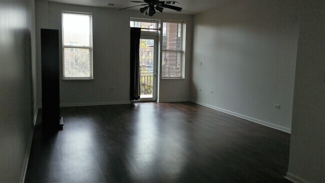 Building Photo - 3506 S State St