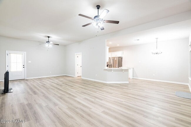 Foto del edificio - 202 Sparkling Meadows Ln