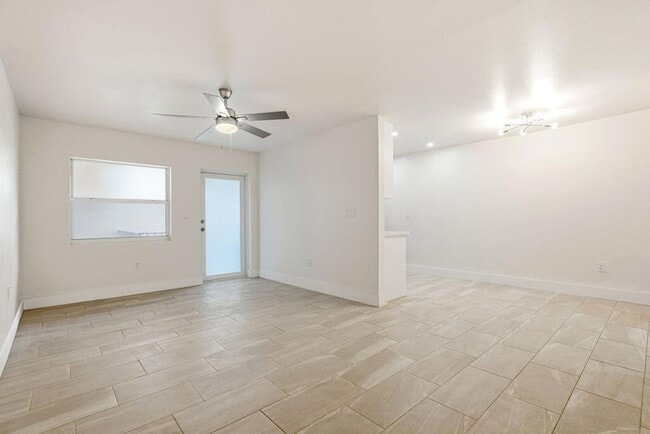 Building Photo - 1747 Rodman St