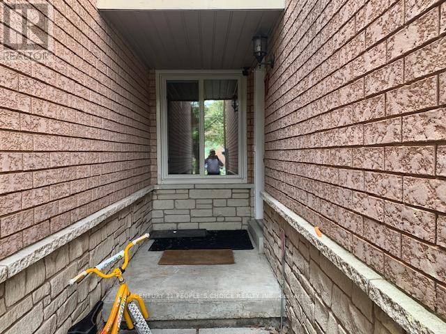 Photo du bâtiment - 5420-5420 Fallingbrook Dr