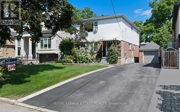Building Photo - 212 Byng Ave
