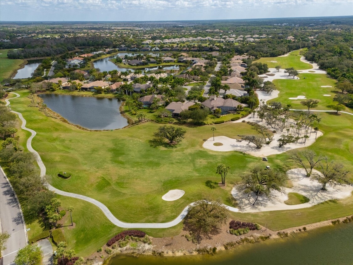 Foto del edificio - 3240 Cottonwood Bend
