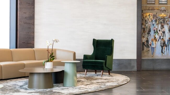 Building Photo - 4540 Center Boulevard