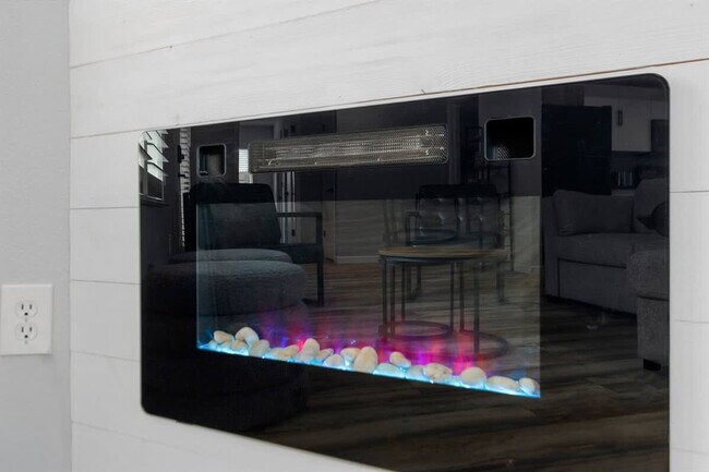 Foto del edificio - 9003 Nakoma Way