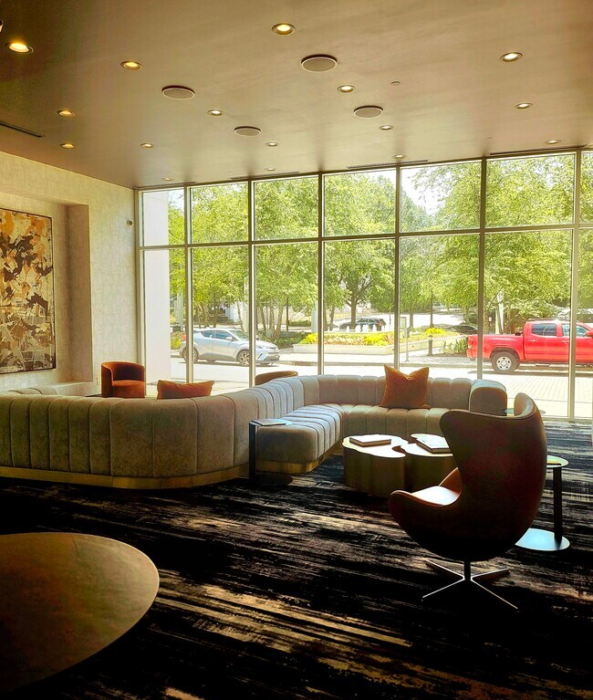 Foto del edificio - 3324 Peachtree Rd NE