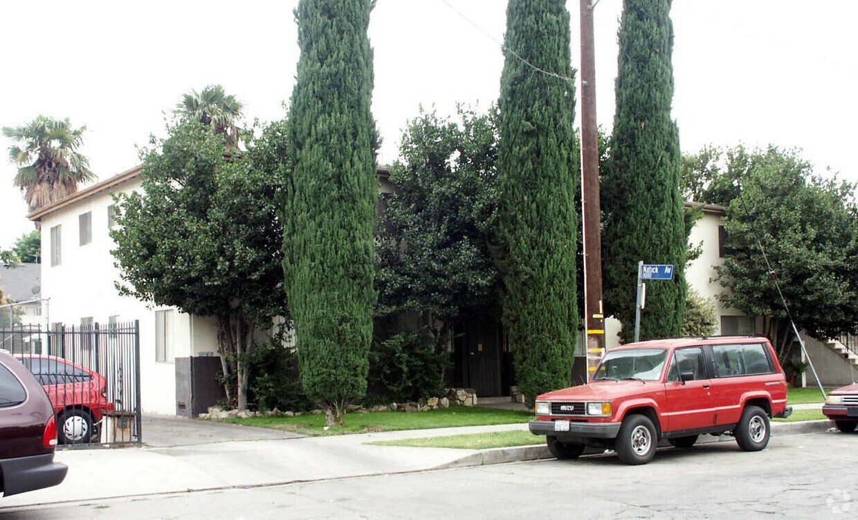 Foto del edificio - The Strathern