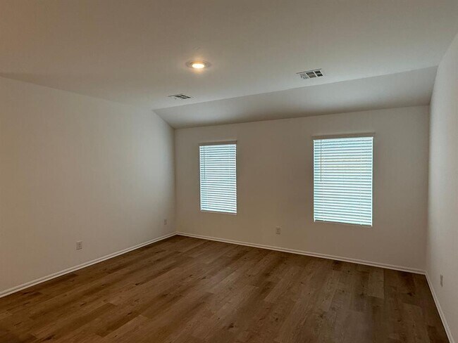 Foto del edificio - 644 SW 11th St