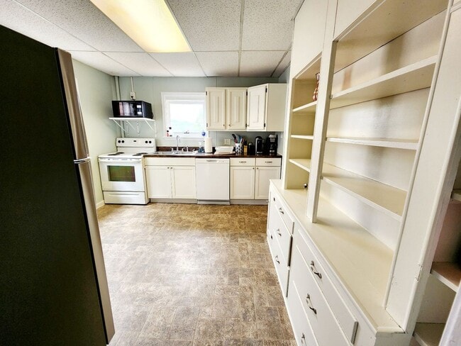 Foto del edificio - 217 McLane Ave