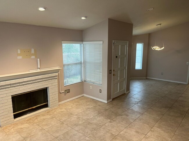 Foto del edificio - 28098 Lemonwood Dr