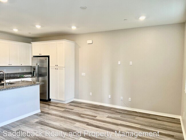 Foto del edificio - 3 br, 3 bath House - 7071 Vernazza Place