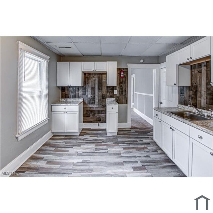 Foto del edificio - BONNA AVE UP