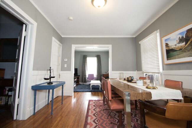 Foto del edificio - 416 Cantwell Ct