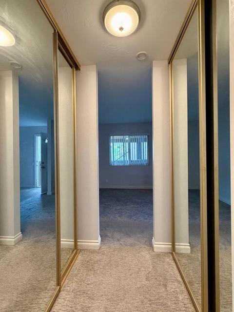 Foto del edificio - 8680 Via Mallorca