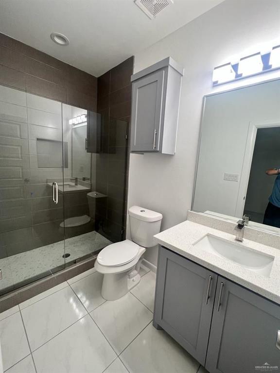 Building Photo - 10 S Yankton St