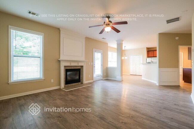 Building Photo - 4392 Walforde Blvd