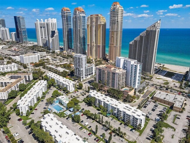 Foto del edificio - 17620 Atlantic Blvd